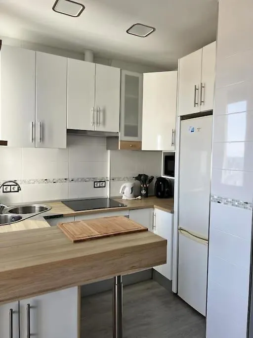 Espectacular Apartamento Junto Al Mar, Con Piscina En Malaga 0*,  Spain