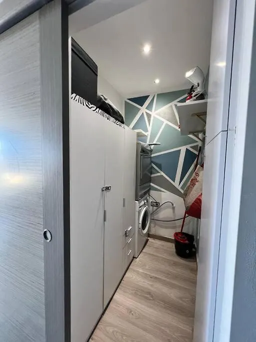 Lägenhet Espectacular Apartamento Junto Al Mar, Con Piscina En Málaga